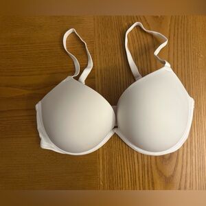 NWOT Victorias Secret PINK Wear Everywhere SUPER PUSHUP Bra 36DD